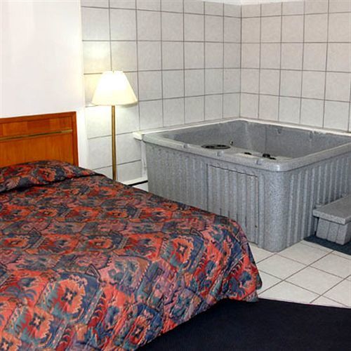 Bay Motel By Oyo Bay City Szoba fotó